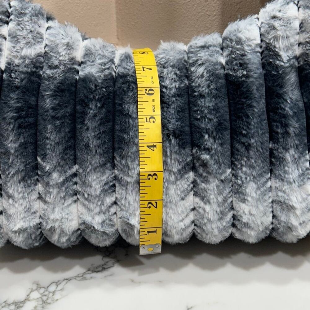 Y2K Blue-Gray Faux Fur Shoulder Bag Plush Ribbed Textured Soft Purse Unbranded - Picture 11 of 12